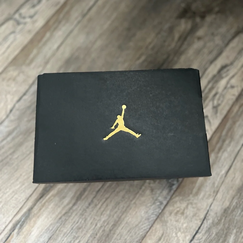 SOLD - Picture 4 of 6